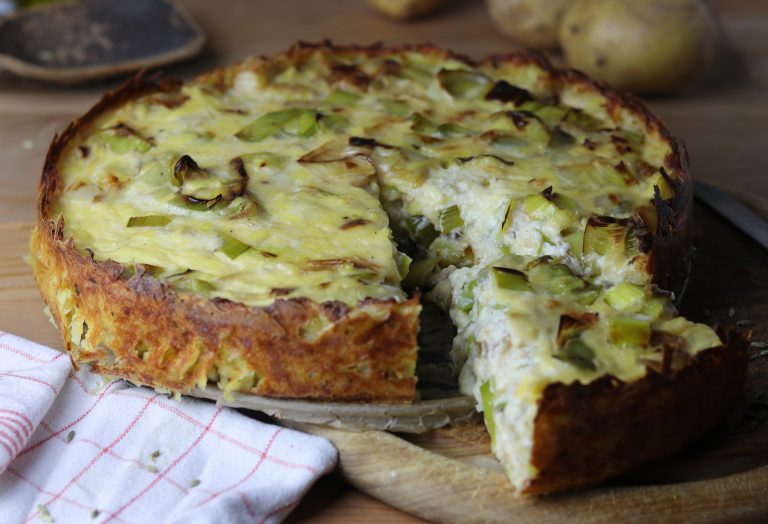 Lauchquiche mit Kartoffelpufferkruste - Dailyvegan