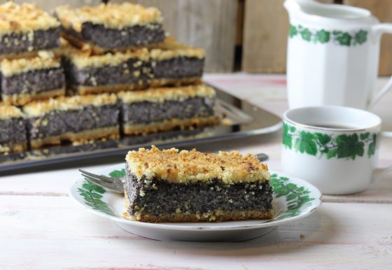 Bester Mohnkuchen mit Streuseln - vegan - Dailyvegan