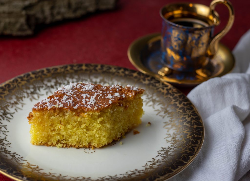 Revani - griechischer Grießkuchen mit Orange - Dailyvegan