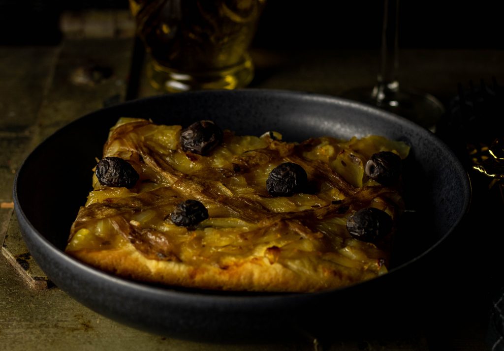 Pissaladière mit veganen Anchovies aus Aubergine