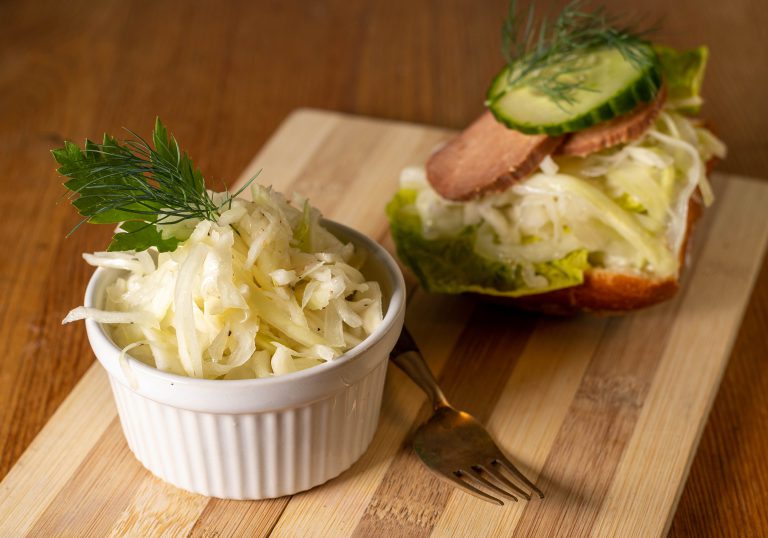 Krautsalat - griechisch und selbstgemacht - Dailyvegan