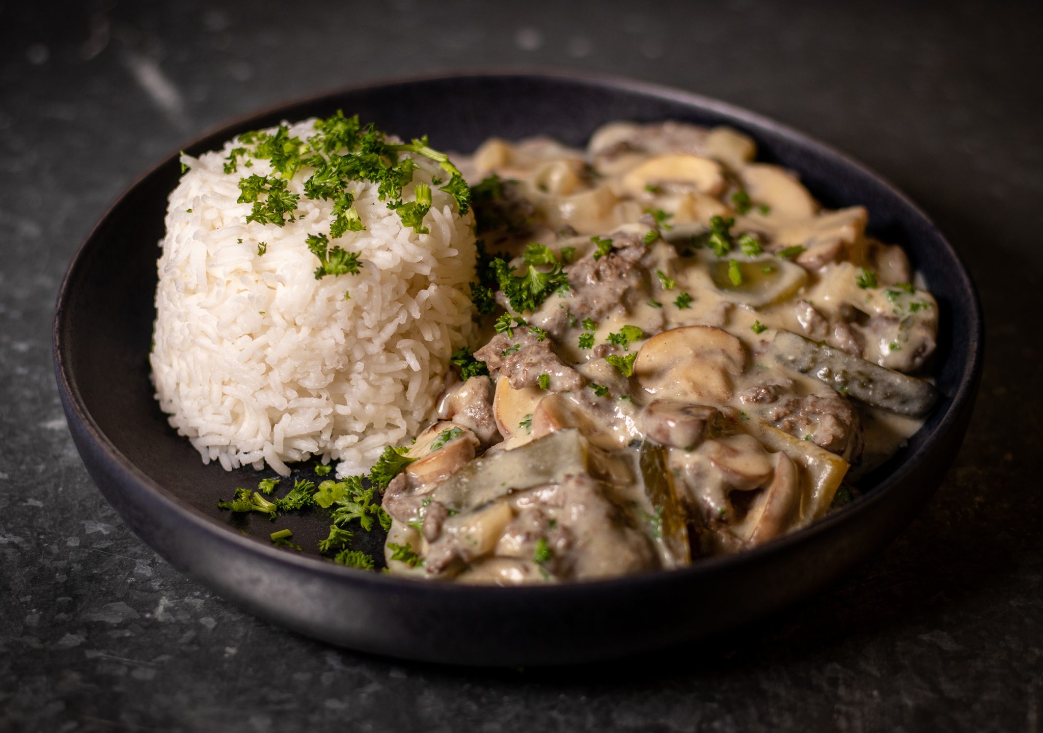 Bœuf Stroganoff - rein pflanzlich - schmeckt wie das Original - Dailyvegan