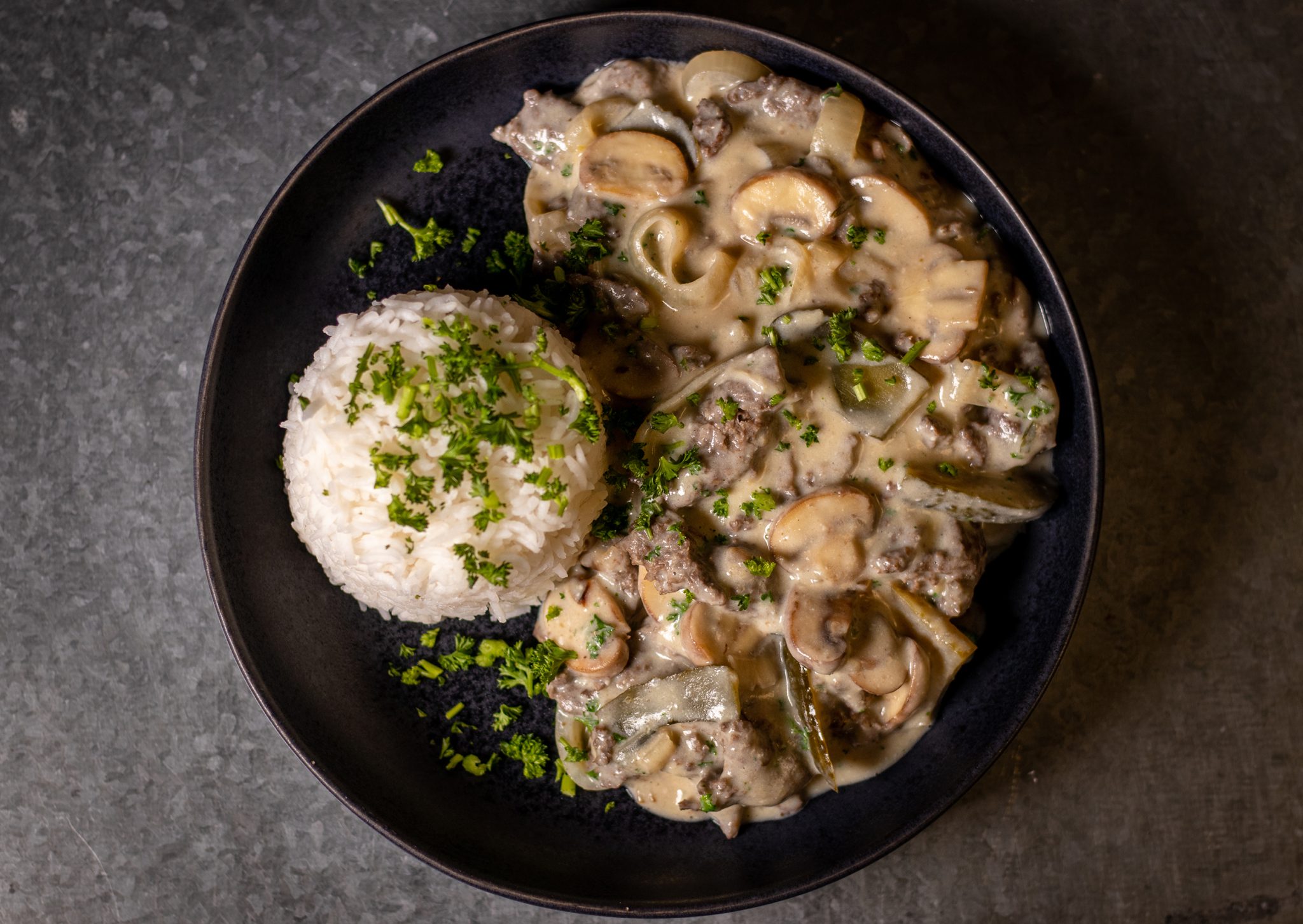 Bœuf Stroganoff - rein pflanzlich - schmeckt wie das Original - Dailyvegan