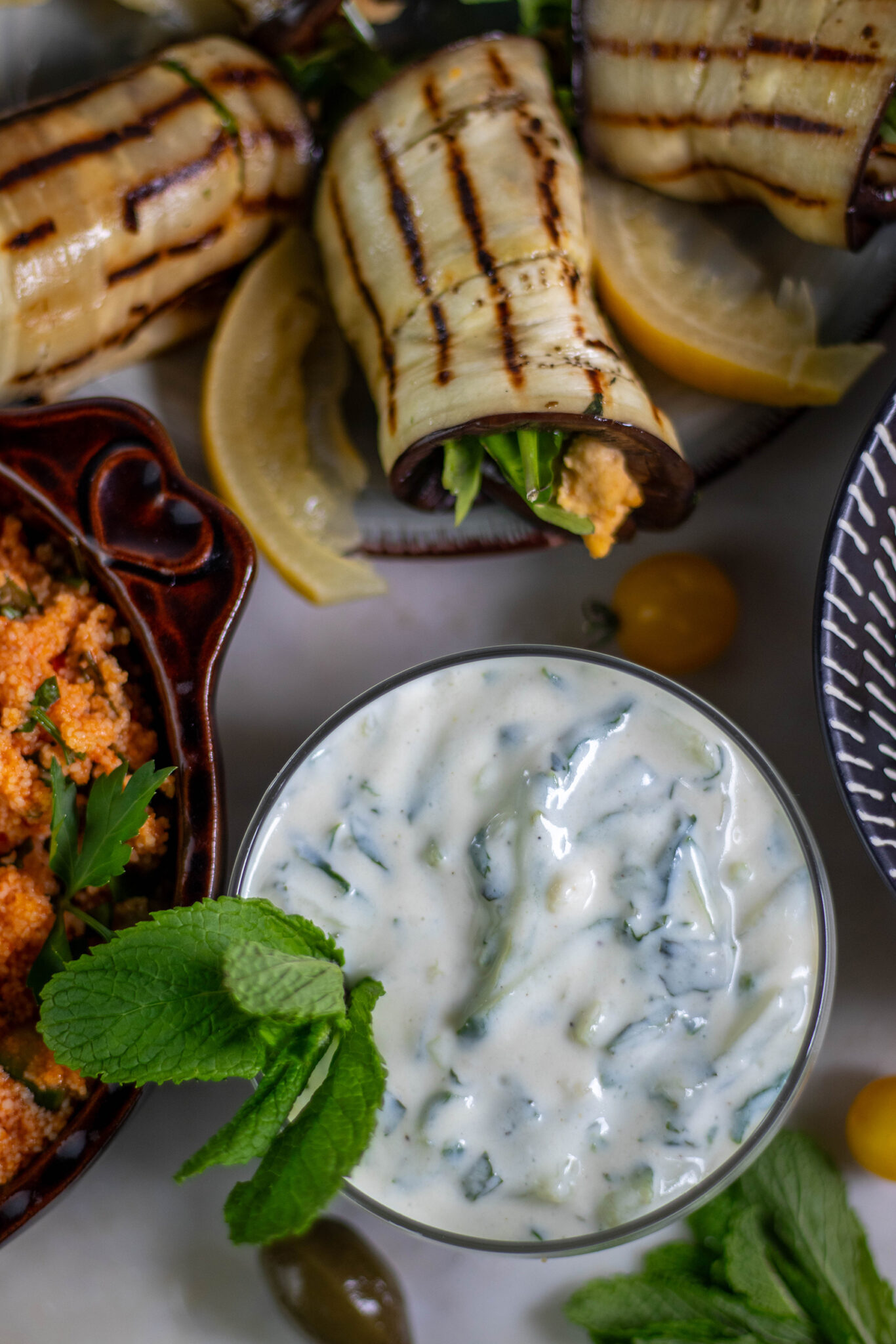 Tzatziki - griechischer Joghurtdip - originalgetreu vegan - Dailyvegan