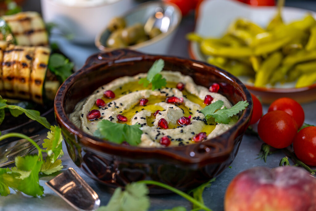 Baba Ganoush ist eine Creme aus der arabischen Küche.