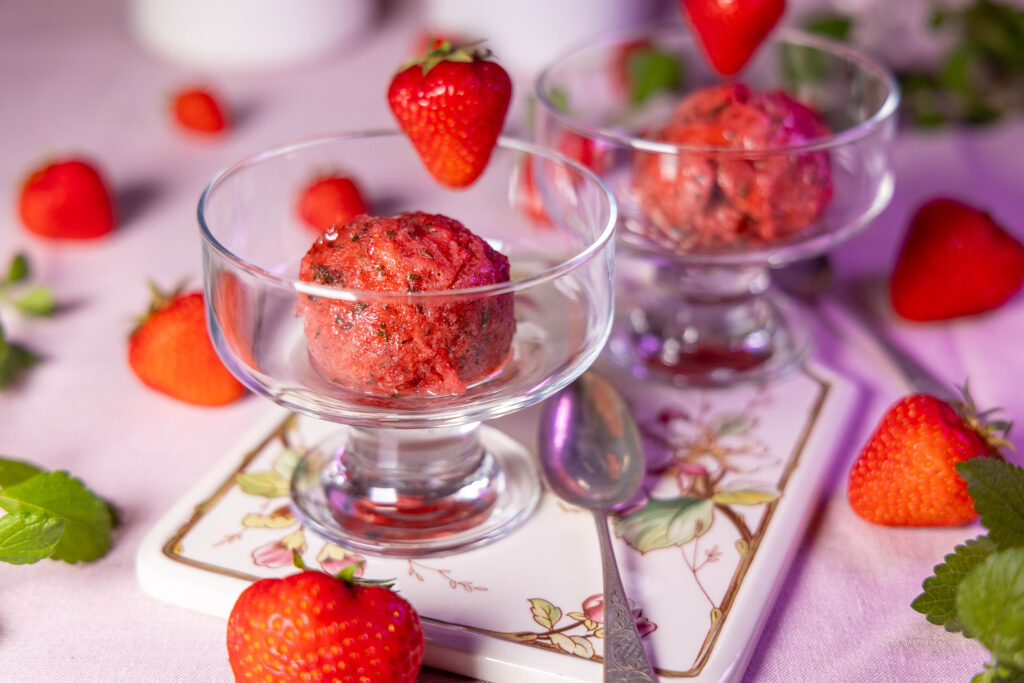 Dieses Fruchtsorbet ist im Sommer eines meiner Lieblingsdesserts