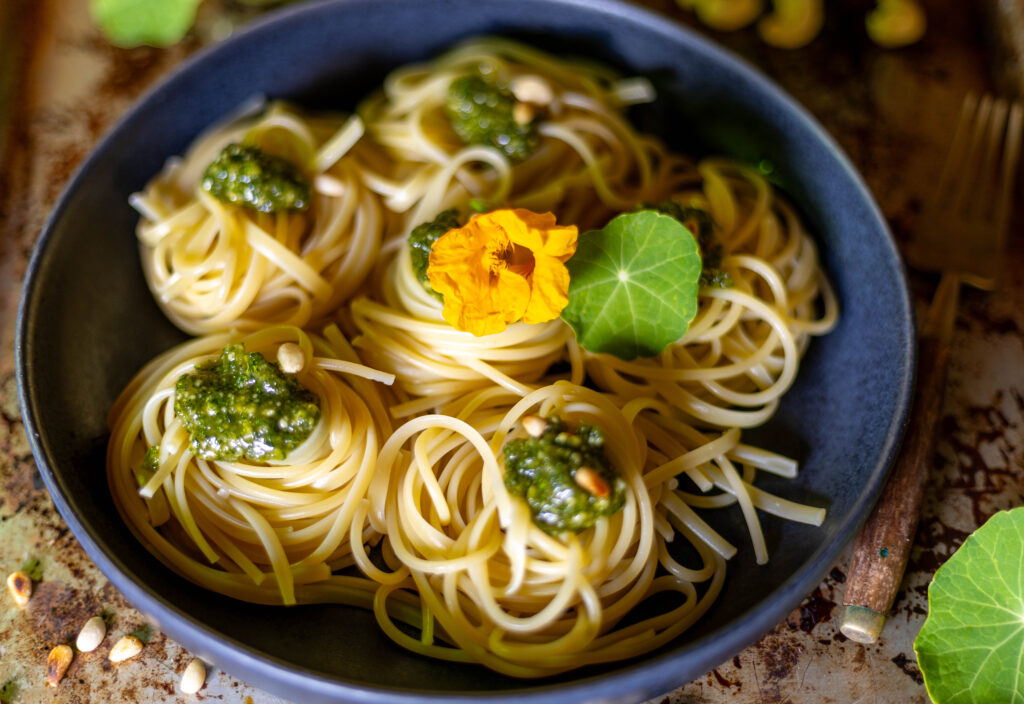 Veganes Pesto ohne auf die typische, käsige Note zu verzichten