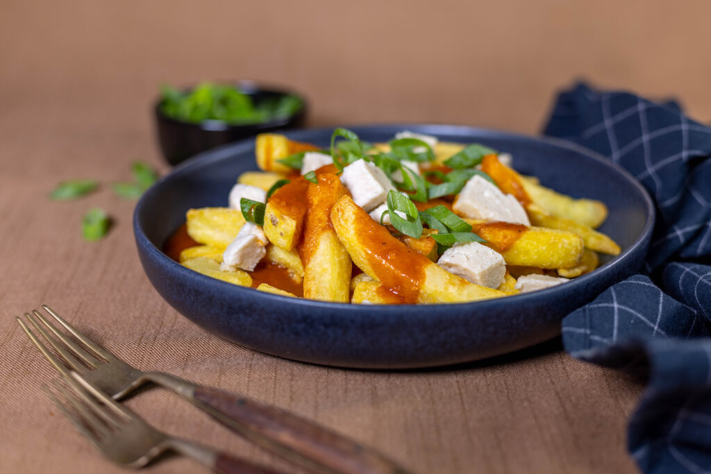 Poutine: die kanandischen Loaded Fries mit Bratensauce und Käse!