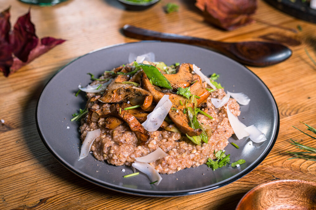 Ich mache dieses Rezept am liebsten mit Edelreizkern, aber andere Reizkerarten oder gekaufte Champignons gehen natürlich auch.