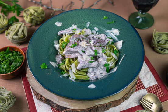 Tagliatelle Verde ai Funghi Porcini - Pasta mit Steinpilzen