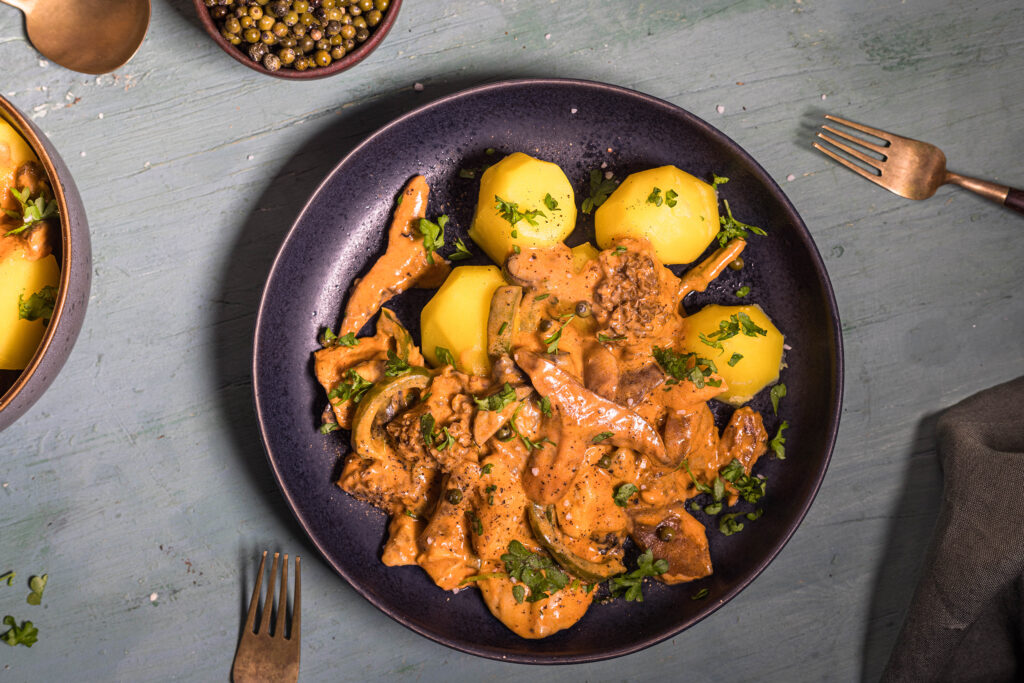 Waldpilzgulasch - ein köstliches, veganes Gulasch