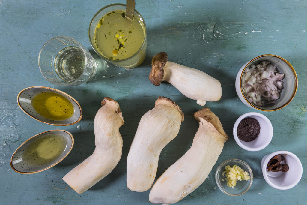 Alle Zutaten für die veganen Jakobsmuscheln.