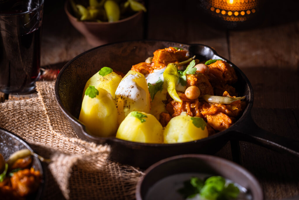 Zeige mir gerne auch Dein veganes Szegediner Gulasch